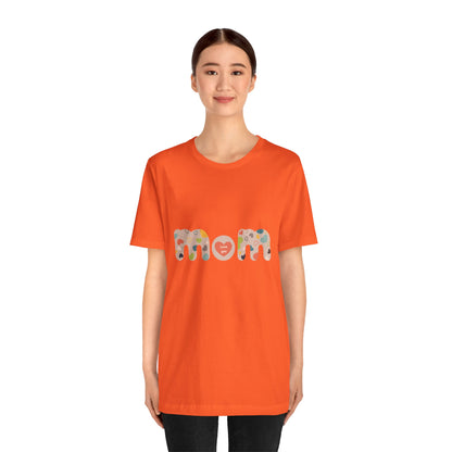 Unisex Jersey Short Sleeve Tee, Model "Mom6"