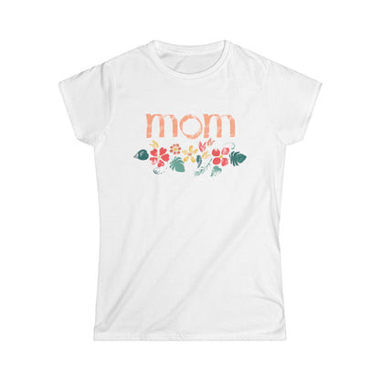 Women's Softstyle Tee, Model "Mom3"